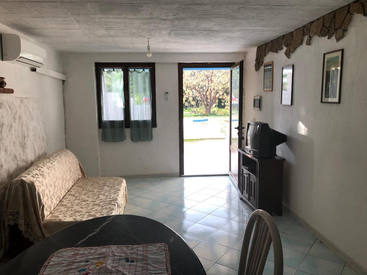 Sarrala Apartment Tertenia Luaran gambar